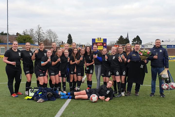 berghemsportMO15kampioen
