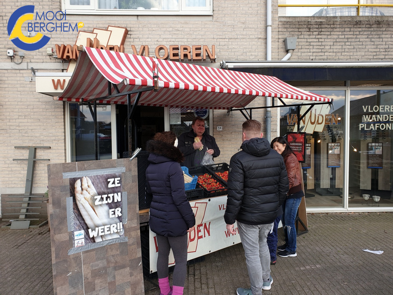 vanudenasperges01