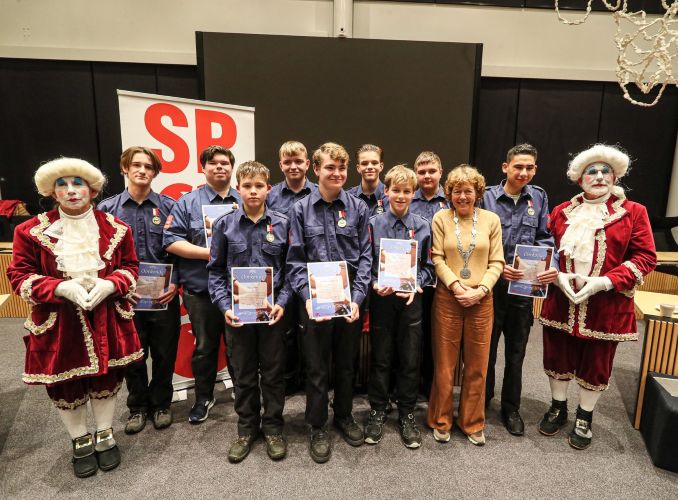 kinderlintjes2brandweeross