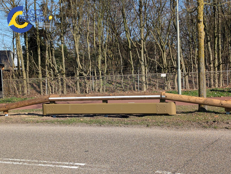 Na crash grijpt Gemeente Oss in: nieuwe vangrail moet buurt veiliger maken