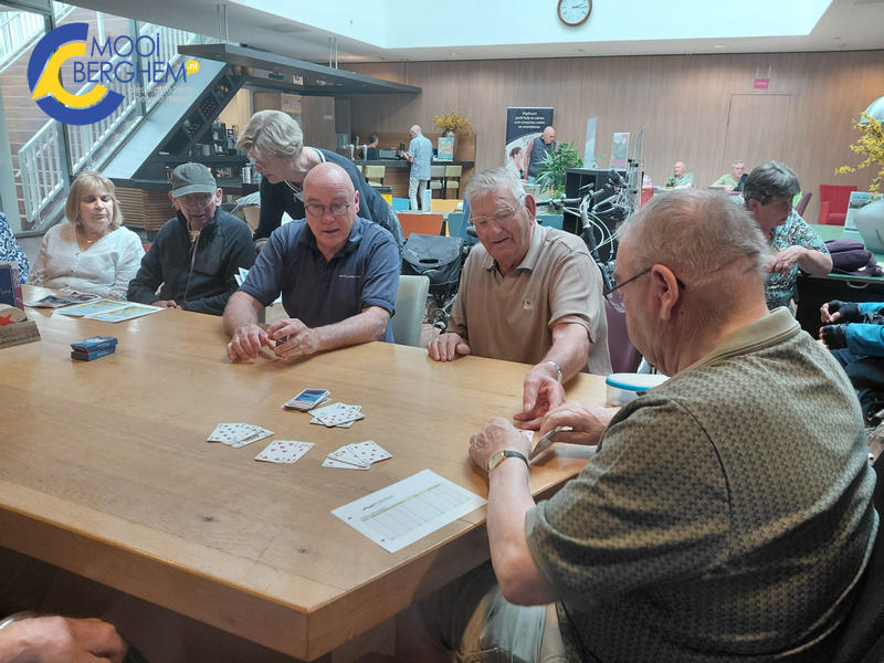 Berghse Tafel is dé plek om elkaar te ontmoeten; schuif jij donderdag ook aan?