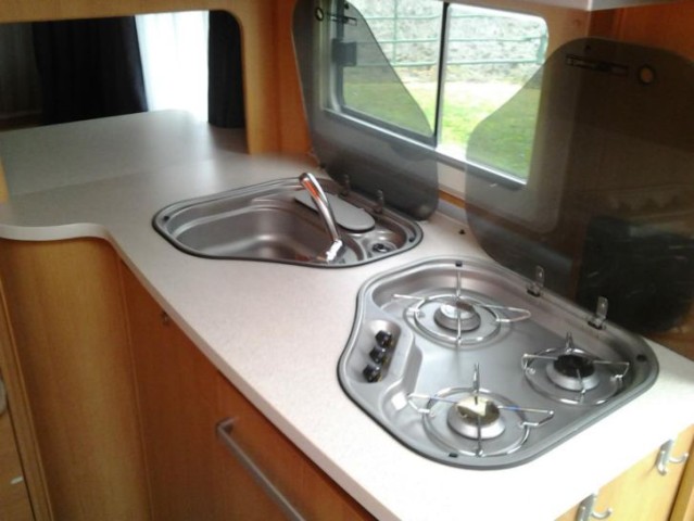 caravanmegens02