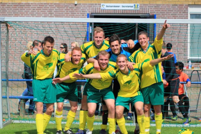abrakadaverwinnaar2013CVLaptutumokus