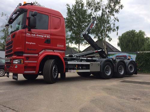 vdcampvrachtwagen02